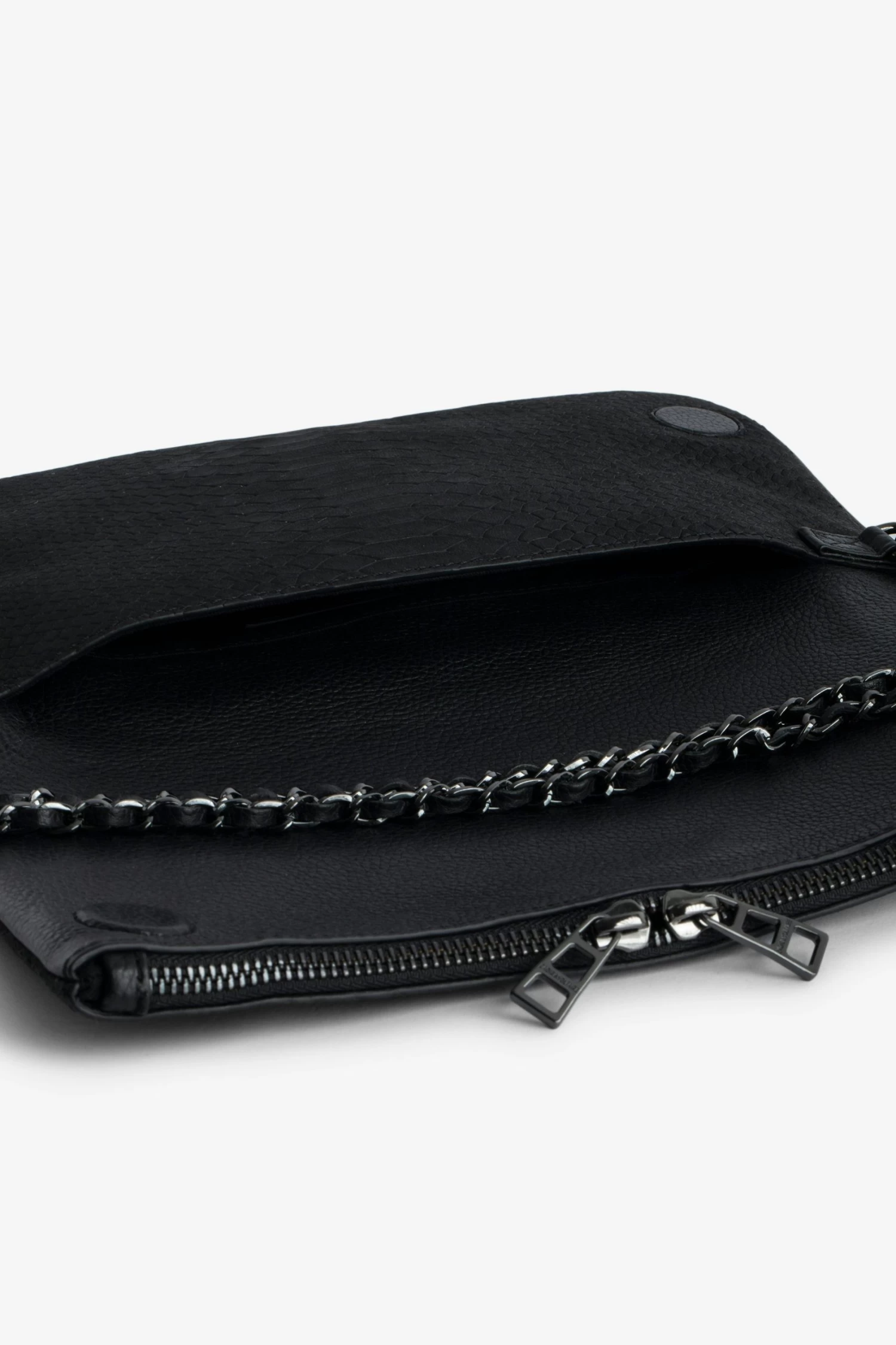 Zadig & Voltaire Rock Soft Savage Clutch Black 6 Zadig & Voltaire Rock Soft Savage Clutch Black - Image 4