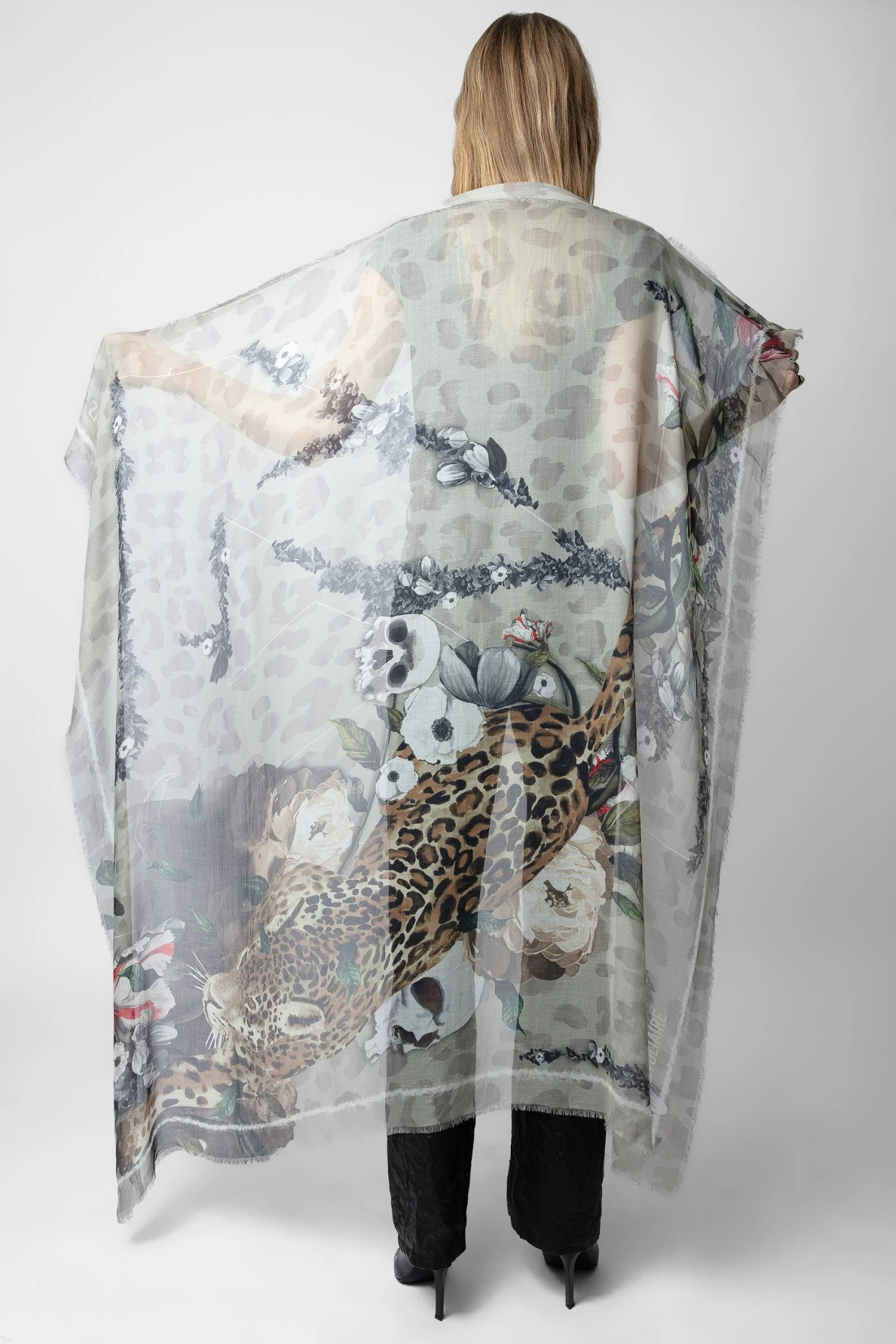 Zadig & Voltaire Kerry Scarf Kaki 4 Zadig & Voltaire Kerry Scarf Kaki - Image 2