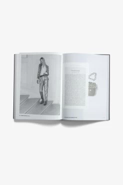 Zadig & Voltaire Book "Zadig&Voltaire: Established 1997 In Paris" - French Version Grey -Trendy Threads Deals owli00025 gris 8